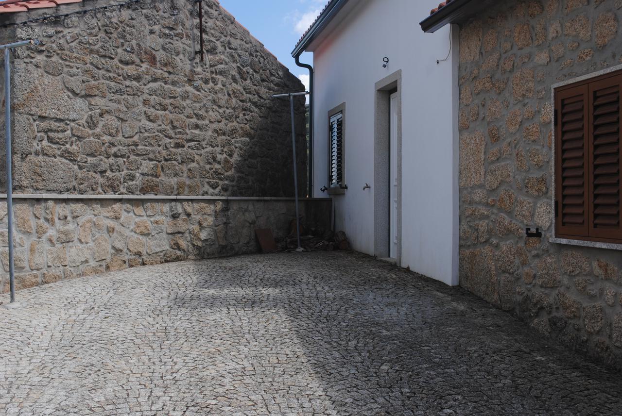 Moradia Familia Escoto Villa Monsanto Exterior foto